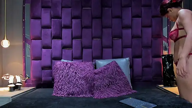 MilaRiva online show from September 24, 2025, 11:24 am