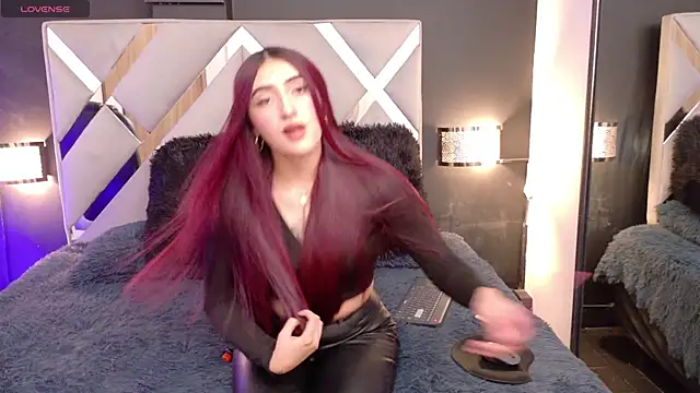 Miia bunny online show from September 12, 2025, 9:04 pm