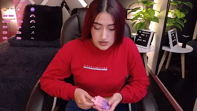 Miia bunny online show from September 26, 2025, 9:19 pm