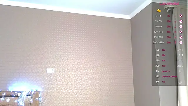 Snapshot of MollyDollz chatting on September 27, 2025, 6:02 pm MollyDollz online show from September 27, 2025, 6:02 pm