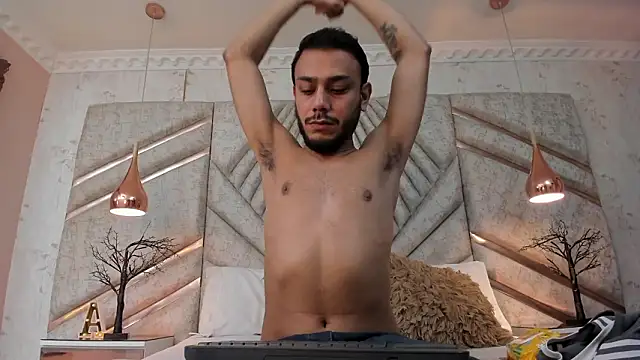 Boss Domiinator online show from January 17, 2026, 12:54 pm