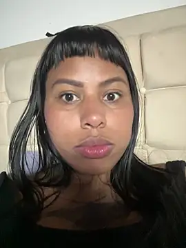 Michluxe 69 online show from February 6, 2026, 3:11 am