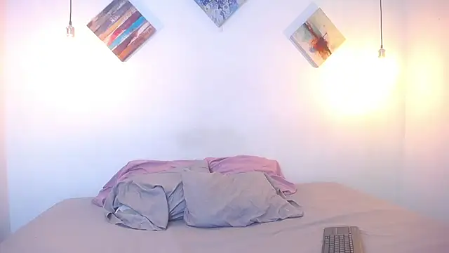 escar let online show from November 6, 2025, 4:24 am