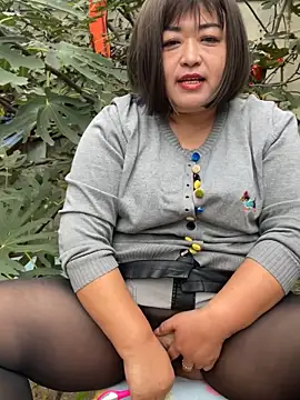 Snapshot of icewoman888 chatting on October 9, 2025, 1:25 am icewoman888 online show from October 9, 2025, 1:25 am