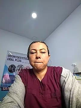 Madisson-04  online show from December 1, 2025, 6:24 pm