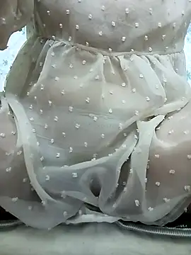 Snapshot of YukiLy chatting on October 9, 2025, 11:41 am YukiLy online show from October 9, 2025, 11:41 am