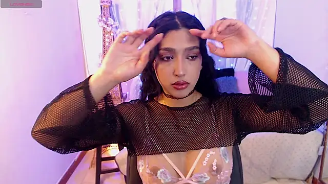 Cleofox  online show from September 20, 2025, 7:37 pm