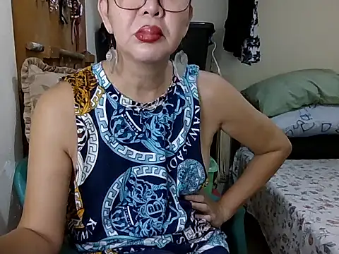 Snapshot of radar777 chatting on November 7, 2025, 12:32 am radar777 online show from November 7, 2025, 12:32 am