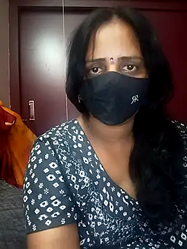 Snapshot of Mee_harini-telugupilla chatting on April 26, 2026, 2:09 am Mee harini-telugupilla online show from April 26, 2026, 2:09 am