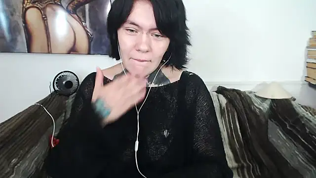 The ICE woman online show from September 14, 2025, 4:00 am