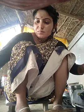 LUCKY cut online show from October 14, 2025, 2:12 am