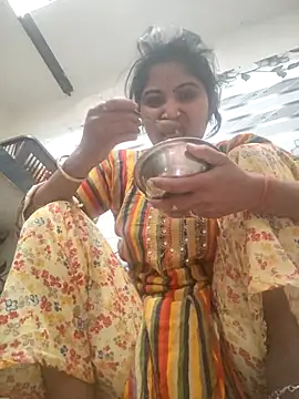 LUCKY cut online show from February 15, 2026, 3:47 am