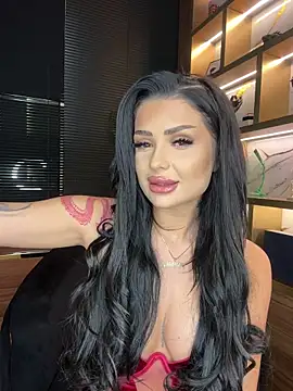 KylieKroftt online show from February 18, 2026, 9:00 pm