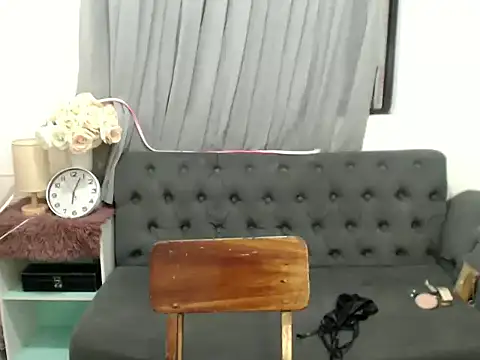 Misskatexx online show from December 17, 2025, 10:10 am