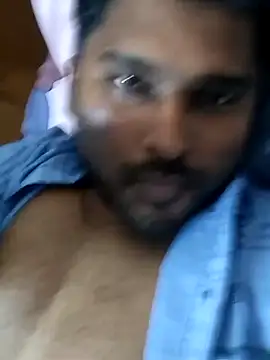 Snapshot of milkyseduce chatting on October 1, 2025, 5:35 am milkyseduce online show from October 1, 2025, 5:35 am