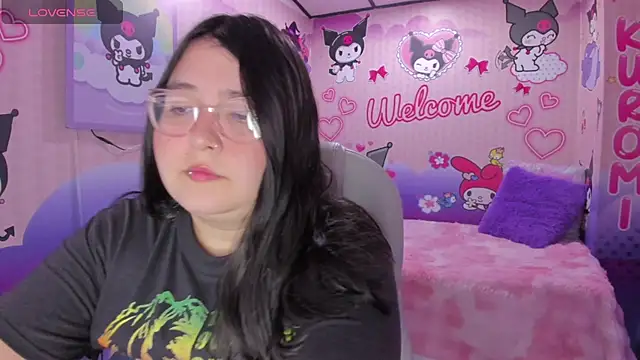 Snapshot of Dulce_meow chatting on June 16, 2026, 11:57 am Dulce meow online show from June 16, 2026, 11:57 am