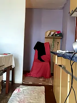 Snapshot of vikinylon chatting on September 26, 2025, 10:41 am vikinylon online show from September 26, 2025, 10:41 am