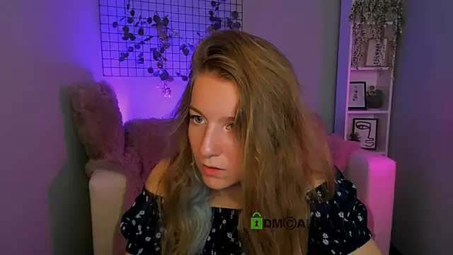 Snapshot of benny_duglas chatting on September 22, 2025, 9:33 am benny duglas online show from September 22, 2025, 9:33 am