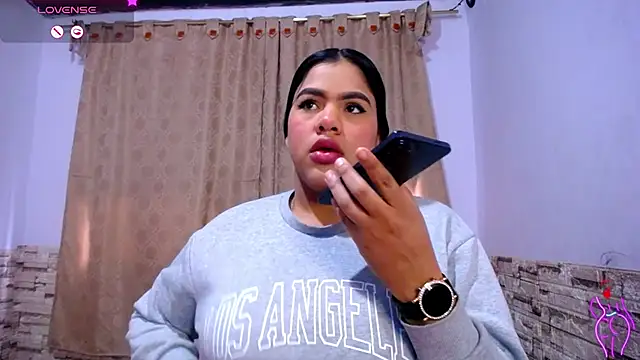 Snapshot of Bicky_24 chatting on February 18, 2026, 12:56 pm Bicky 24 online show from February 18, 2026, 12:56 pm