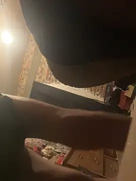 Snapshot of Efrain6996 chatting on March 3, 2026, 9:26 am Efrain6996 online show from March 3, 2026, 9:26 am