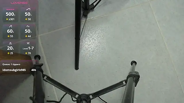 Snapshot of Luisa_Paul chatting on October 2, 2025, 3:19 pm Luisa Paul online show from October 2, 2025, 3:19 pm