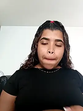 MadissonRizz online show from November 7, 2025, 7:36 pm