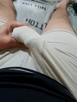 Snapshot of anis3g4 chatting on September 26, 2025, 12:53 pm anis3g4 online show from September 26, 2025, 12:53 pm