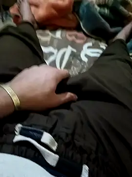 Snapshot of anis3g4 chatting on November 10, 2025, 9:03 pm anis3g4 online show from November 10, 2025, 9:03 pm