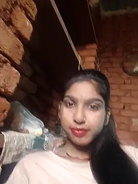 Snapshot of Yatiksha_Beby chatting on October 25, 2025, 5:37 am Yatiksha Beby online show from October 25, 2025, 5:37 am