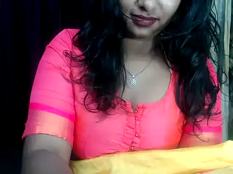 Snapshot of DearKimmi chatting on December 31, 2024, 6:46 pm DearKimmi online show from December 31, 2024, 6:46 pm