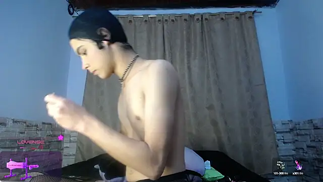 DaraKat18 online show from October 2, 2025, 3:02 am