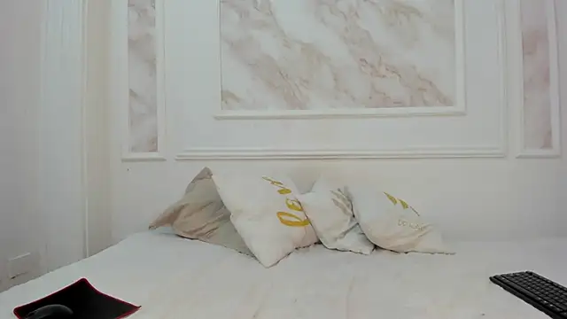 Snapshot of Amare_25 chatting on September 26, 2025, 8:46 pm Amare 25 online show from September 26, 2025, 8:46 pm