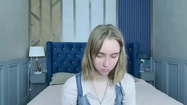 Snapshot of Beverly_Gomes chatting on September 10, 2025, 6:24 am Beverly Gomes online show from September 10, 2025, 6:24 am