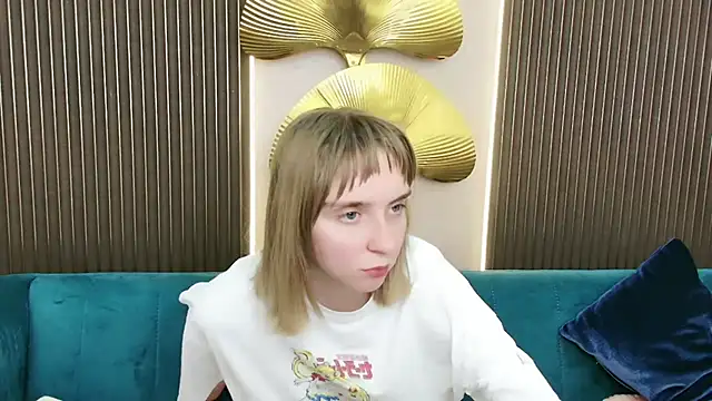 Snapshot of Beverly_Gomes chatting on September 24, 2025, 7:23 am Beverly Gomes online show from September 24, 2025, 7:23 am