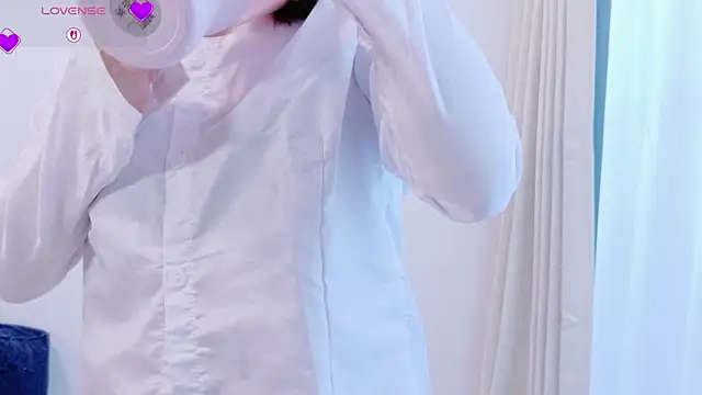 Mayu o19o online show from May 10, 2026, 1:22 am