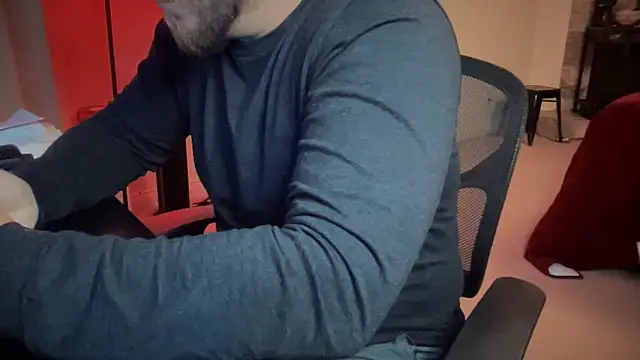 Snapshot of nagolraven chatting on September 23, 2025, 6:27 am nagolraven online show from September 23, 2025, 6:27 am