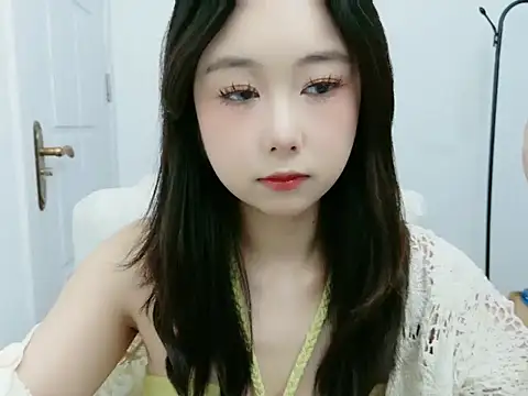 Snapshot of nbhbhu chatting on September 21, 2025, 9:33 am nbhbhu online show from September 21, 2025, 9:33 am