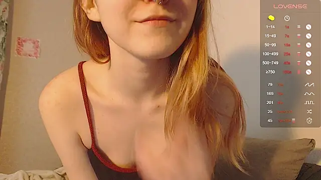 Snapshot of ohmycheryl chatting on November 8, 2025, 4:40 pm ohmycheryl online show from November 8, 2025, 4:40 pm