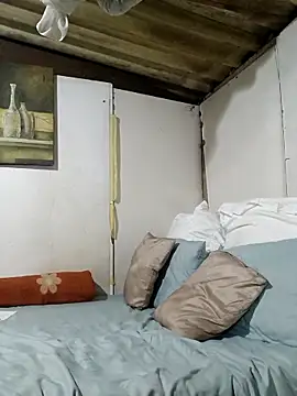 Snapshot of SeductiveDick1997 chatting on October 13, 2025, 6:08 pm SeductiveDick1997 online show from October 13, 2025, 6:08 pm