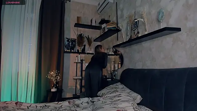 FrancisBivona online show from December 20, 2025, 7:15 am