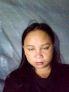 Snapshot of -Kitty-92 chatting on September 26, 2025, 11:31 pm -Kitty-92 online show from September 26, 2025, 11:31 pm