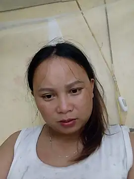 Snapshot of -Kitty-92 chatting on September 28, 2025, 11:59 am -Kitty-92 online show from September 28, 2025, 11:59 am