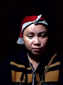 Snapshot of -Kitty-92 chatting on November 8, 2025, 12:27 pm -Kitty-92 online show from November 8, 2025, 12:27 pm