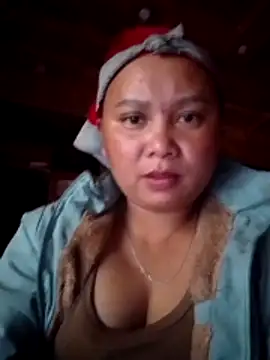 Snapshot of -Kitty-92 chatting on November 9, 2025, 5:17 am -Kitty-92 online show from November 9, 2025, 5:17 am