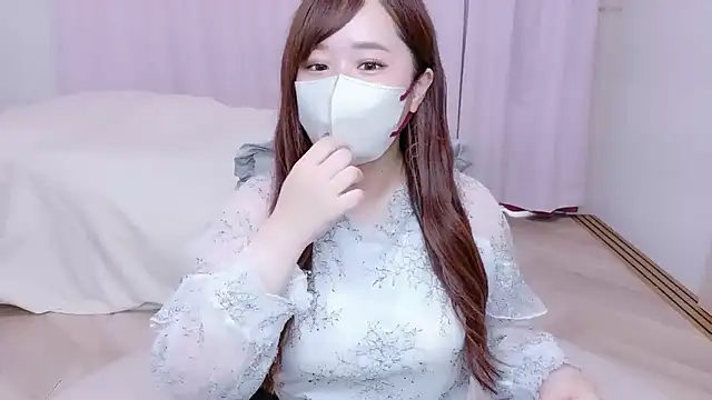 Snapshot of CHIAKI_xxo chatting on October 4, 2025, 1:36 am CHIAKI xxo online show from October 4, 2025, 1:36 am