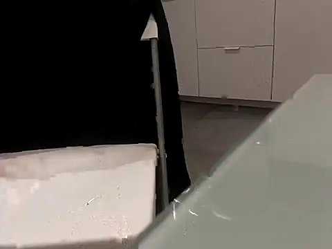 Snapshot of BogossFrench chatting on October 4, 2025, 7:34 pm BogossFrench online show from October 4, 2025, 7:34 pm