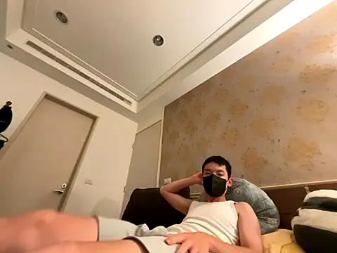 Snapshot of kaikai1335 chatting on October 18, 2025, 7:31 am kaikai1335 online show from October 18, 2025, 7:31 am