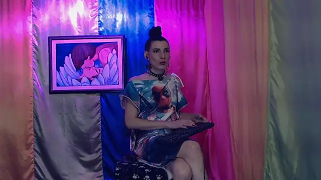 Moira-Hot online show from February 6, 2026, 12:15 am