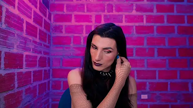 Moira-Hot online show from February 18, 2026, 9:22 pm