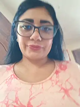 Monse--145 online show from December 17, 2025, 3:29 pm